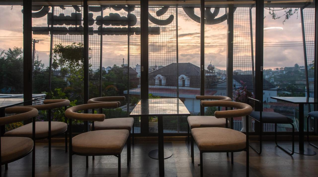 Tasme Hotel Далат Экстерьер фото