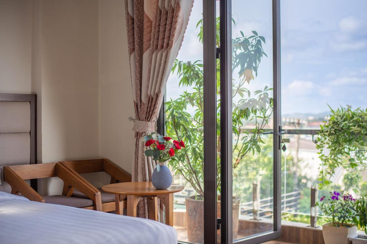 Tasme Hotel Далат Экстерьер фото